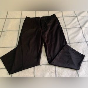 Men’s Classic Fit Black Dockers size 36x29